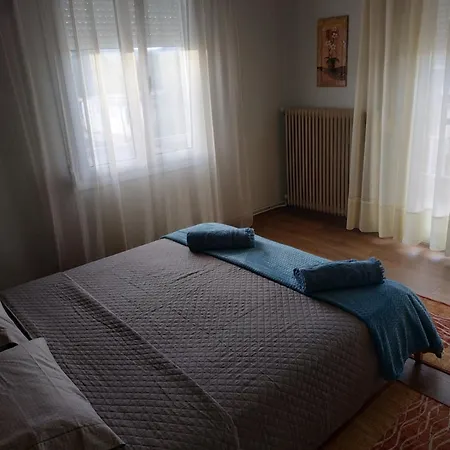 Marvic House Дом отдыха Exaplatanos