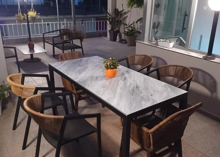 Marvic House 度假居