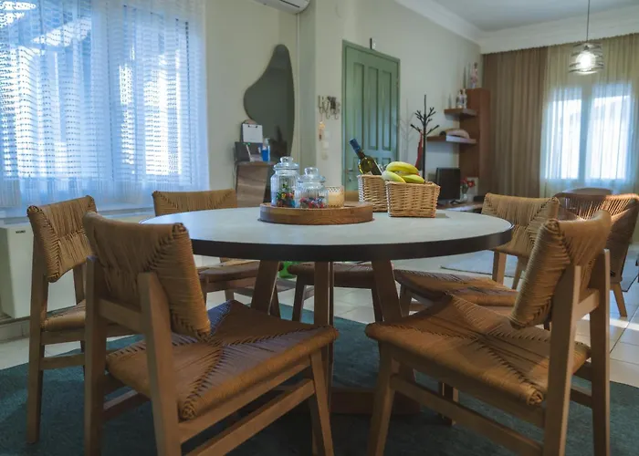 Marvic House * Exaplatanos