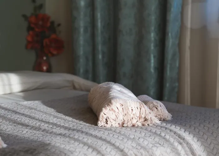 Marvic House 度假居 Exaplatanos