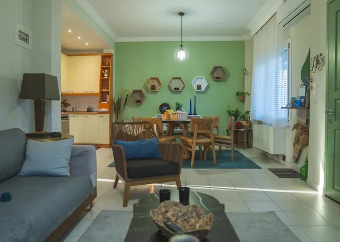 Marvic House 度假居 *